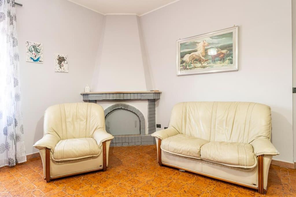 Come A Casa Ostia Antica Exterior photo