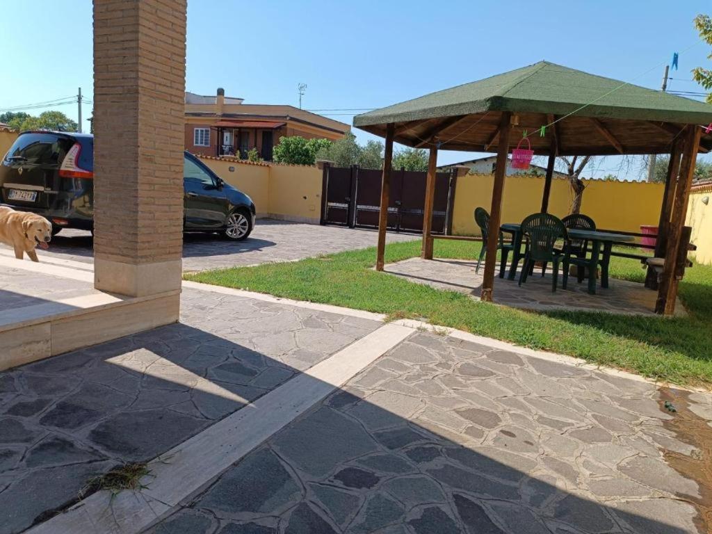 Come A Casa Ostia Antica Exterior photo